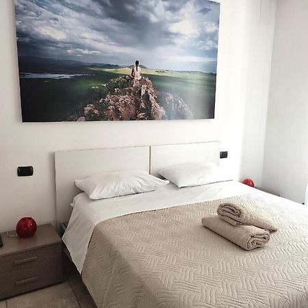 Easy Stay Verona Rooms 外观 照片