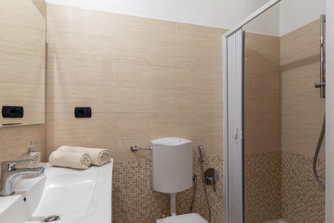 Easy Stay Verona Rooms 外观 照片